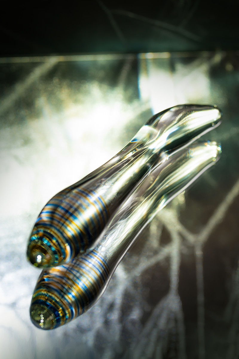 картинка Двусторонний фаллоимитатор Sexus Glass, стекло, прозрачный, 22 см от магазина ErosMania