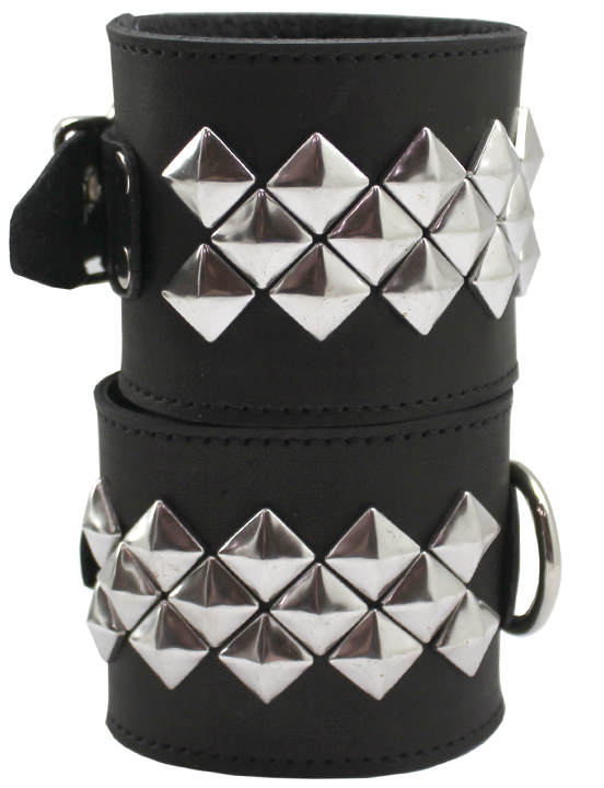 картинка Наручники, 3 полосы квадропукли, чёрные, размер универсальный от магазина ErosMania