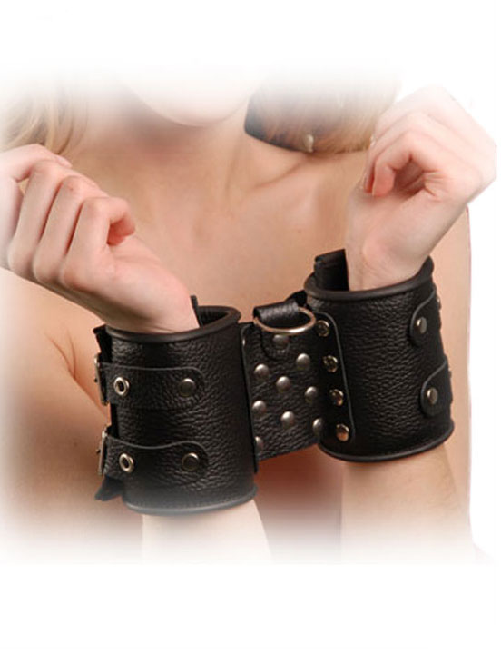 картинка Манжеты фиксирующие, чёрные, размер универсальный от магазина ErosMania