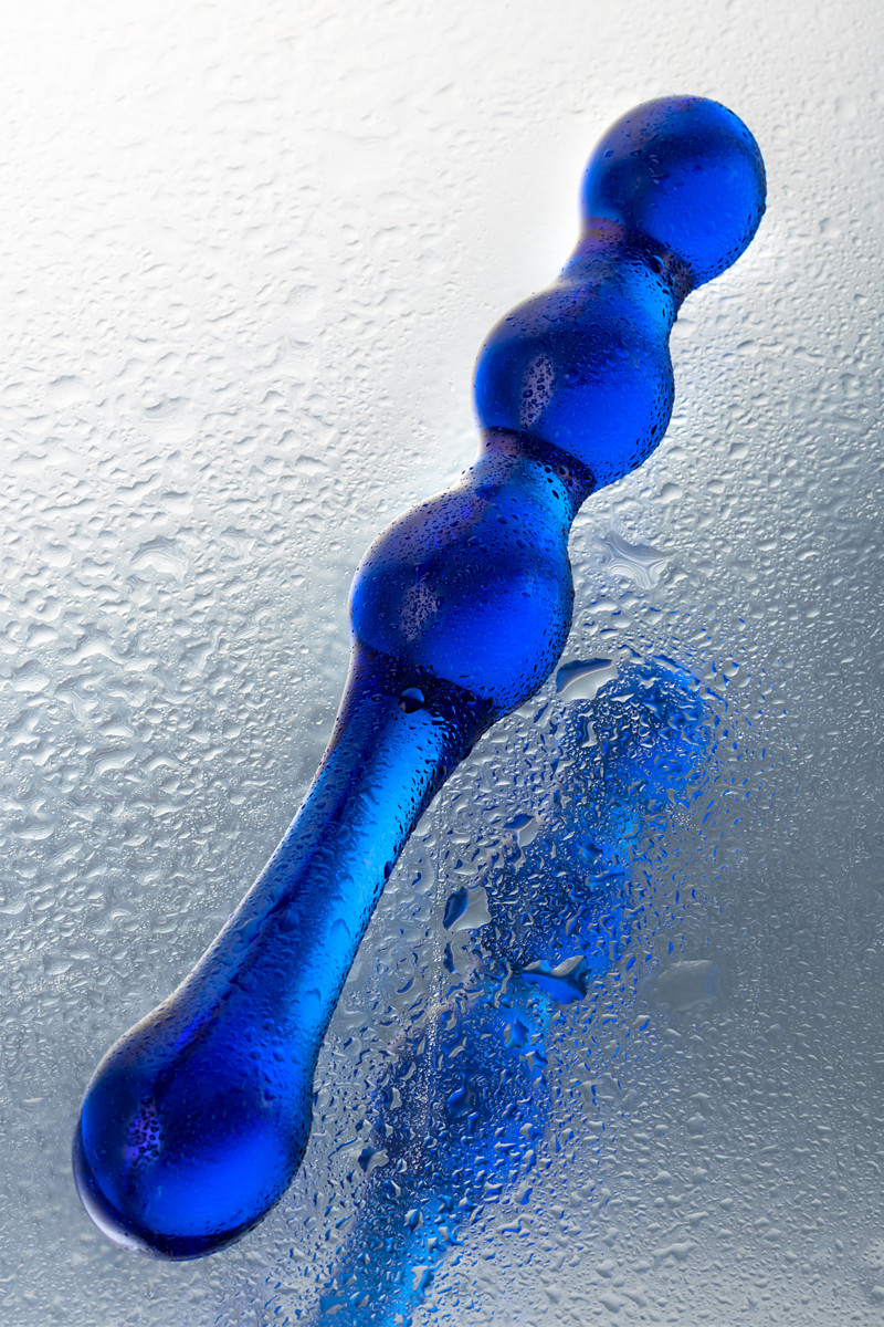картинка Двусторонний фаллоимитатор Sexus Glass, стекло, синий, 20,5 см от магазина ErosMania