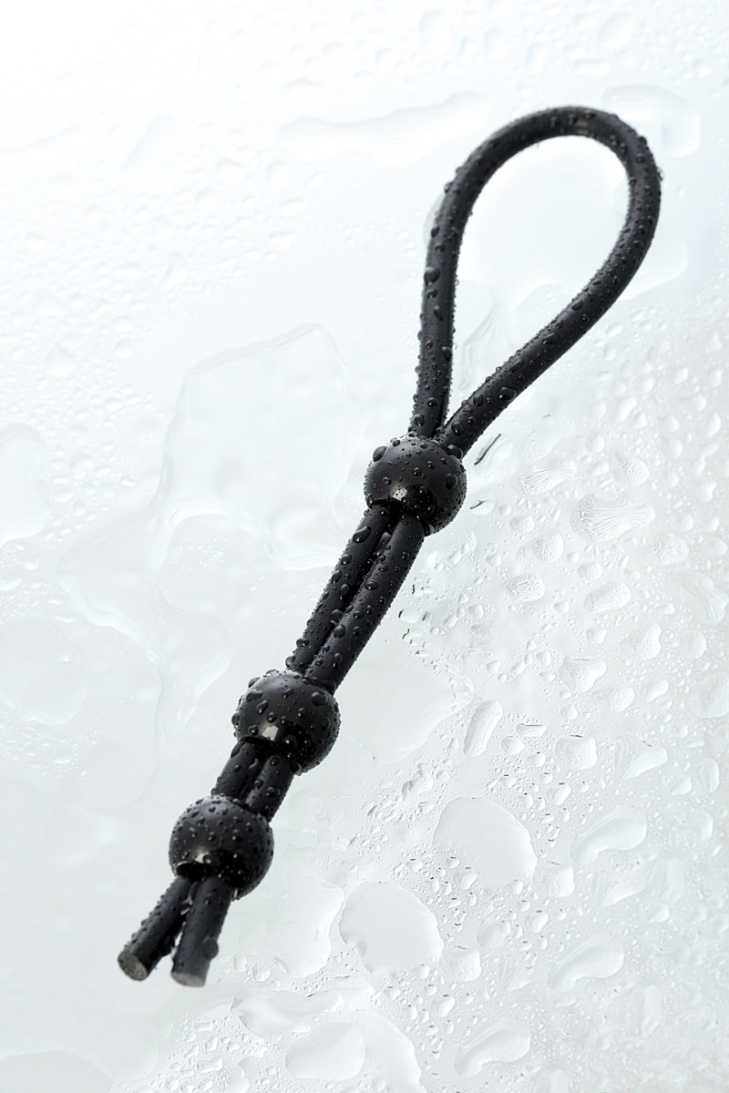 картинка Лассо на пенис A-toys by TOYFA с тремя бусинами, силикон, черное, 19,5 см от магазина ErosMania