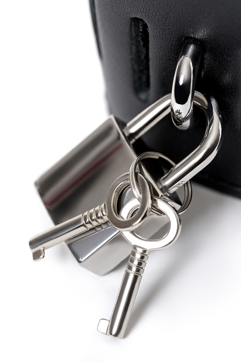 картинка Комплект бондажный TOYFA Theatre, кожа-металл, черный от магазина ErosMania