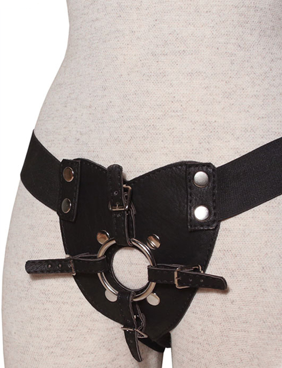 картинка Трусики с кольцом и плугом, чёрно-красный от магазина ErosMania